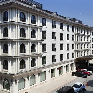 rezervați aici